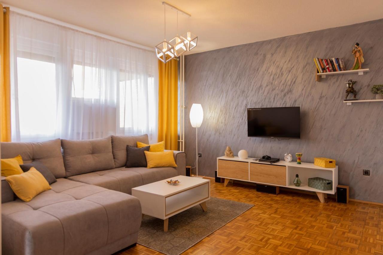 Apartman 22 Belgrado Buitenkant foto