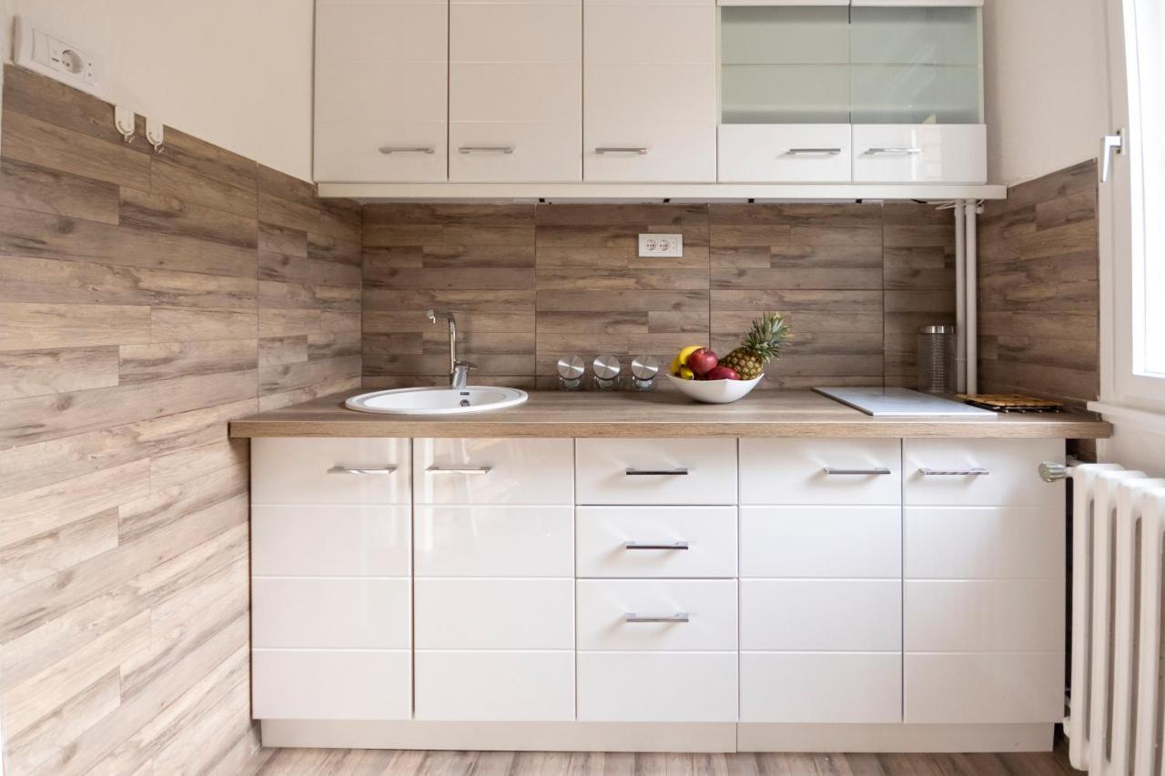Apartman 22 Belgrado Buitenkant foto